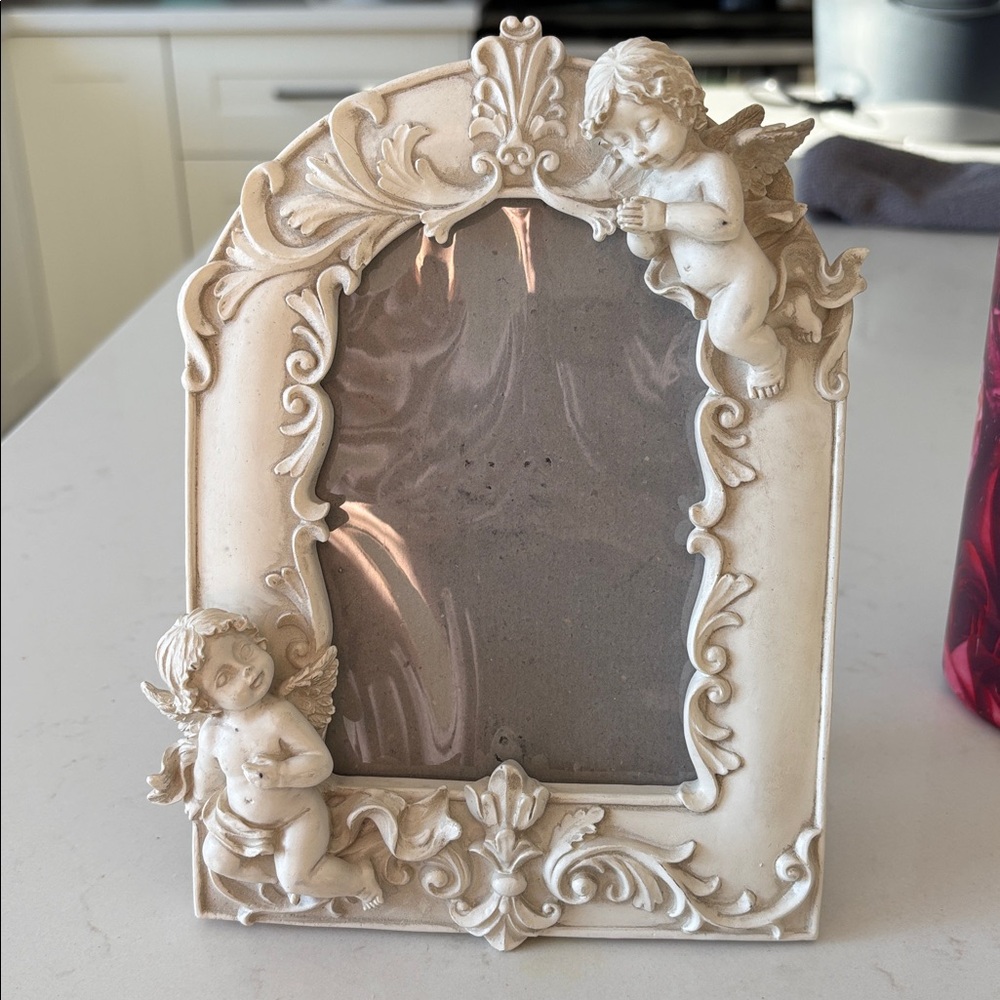 Cream Angelic Decorative Photo Frame